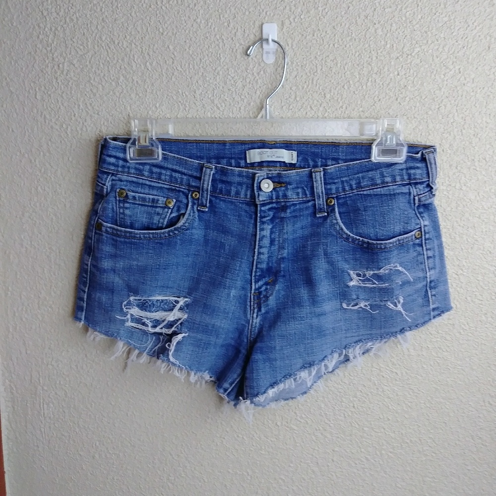 Levi's 515 California Destressed Cut off Shorts